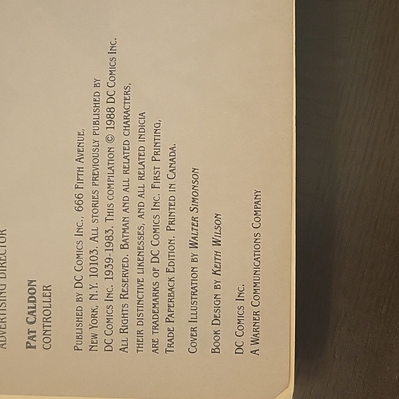 Vintage The Greatest Batman Stories Ever Told book - Picture 2 of 6